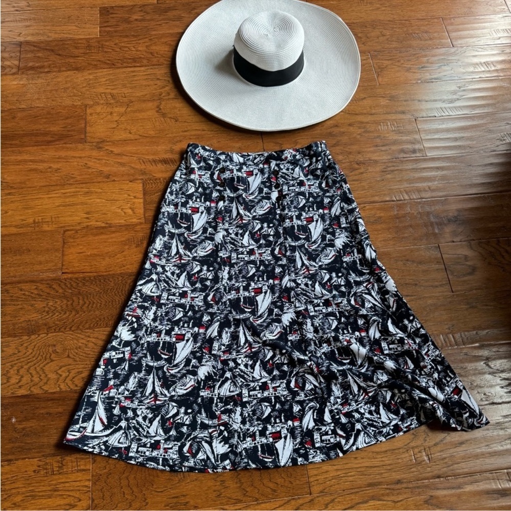 Christopher & Banks Petite Skirt Sailboat‎ Print